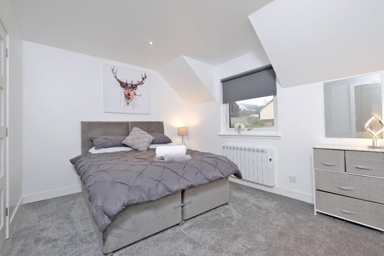 Contemporary Highland House Close To Town And Ben Nevis Fort William Exterior photo